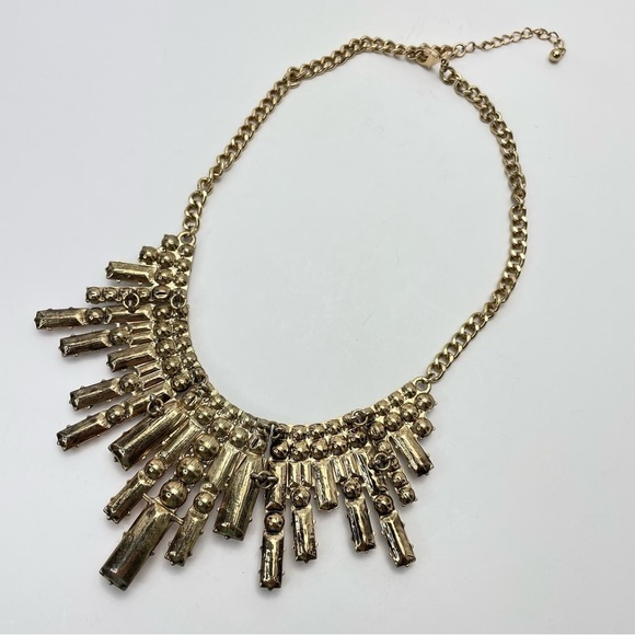 EGYPTIAN Style Light Pink Crystal & Gold Tone Statement Necklace - Picture 6 of 6